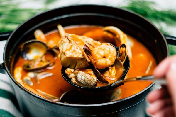 The best Cioppino recipe for winter by the taste edit with dungenous crab