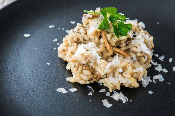 yellow food chanterelle risotto