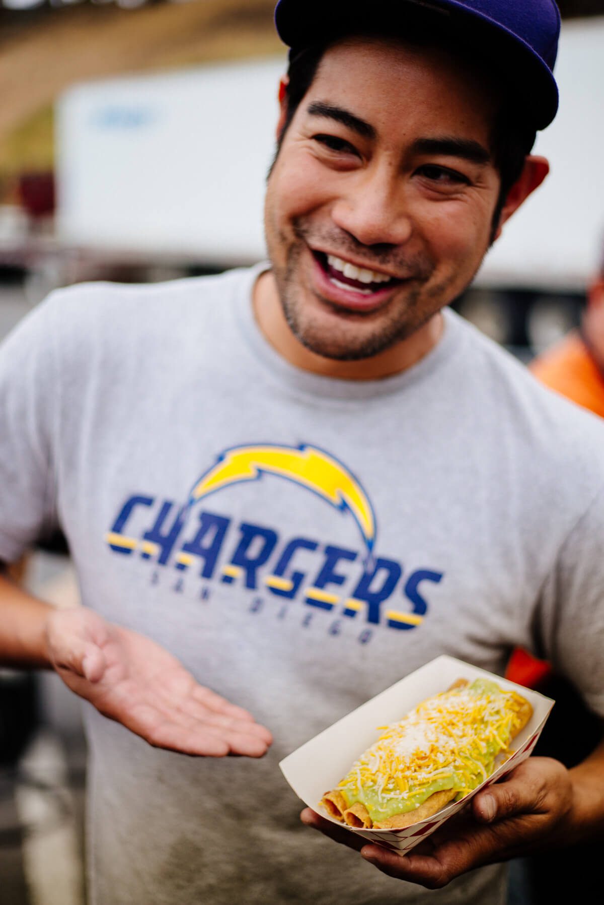 Andrew Alcantara of Frita's Shack hand rolled tacos at off the grid fort mason