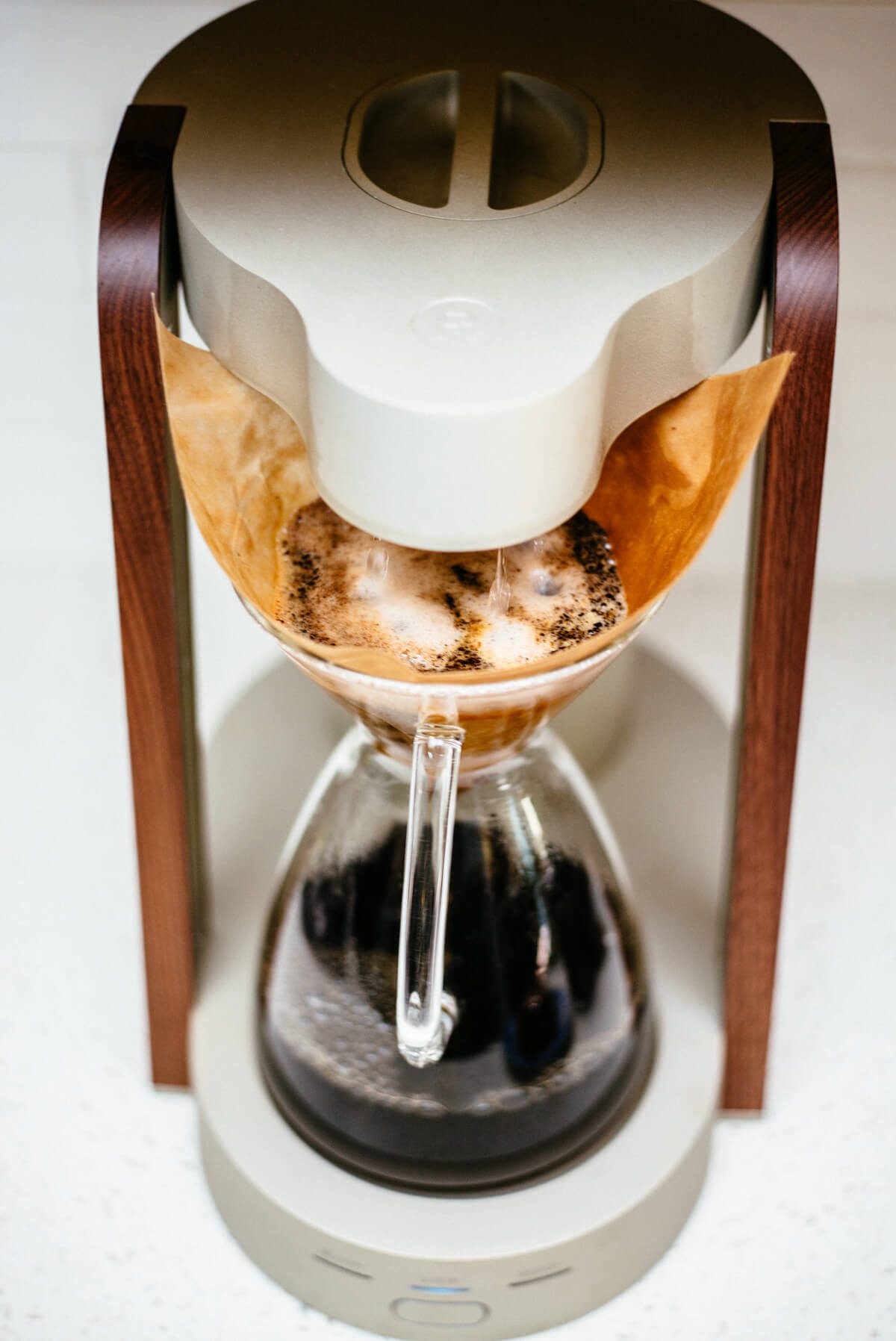 Ratio Eight coffee machine works great in our kitchen.