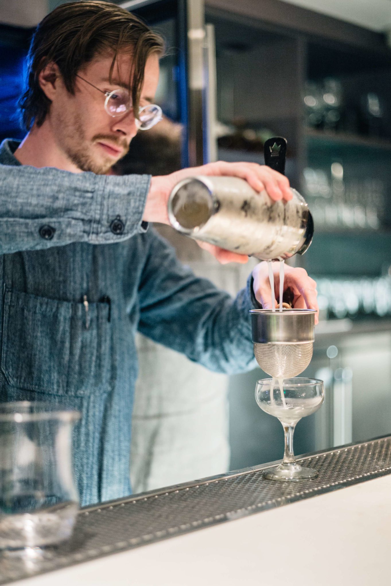 Making cocktails at the bar at The Morris restaurant in San Francisco - The Taste Edit