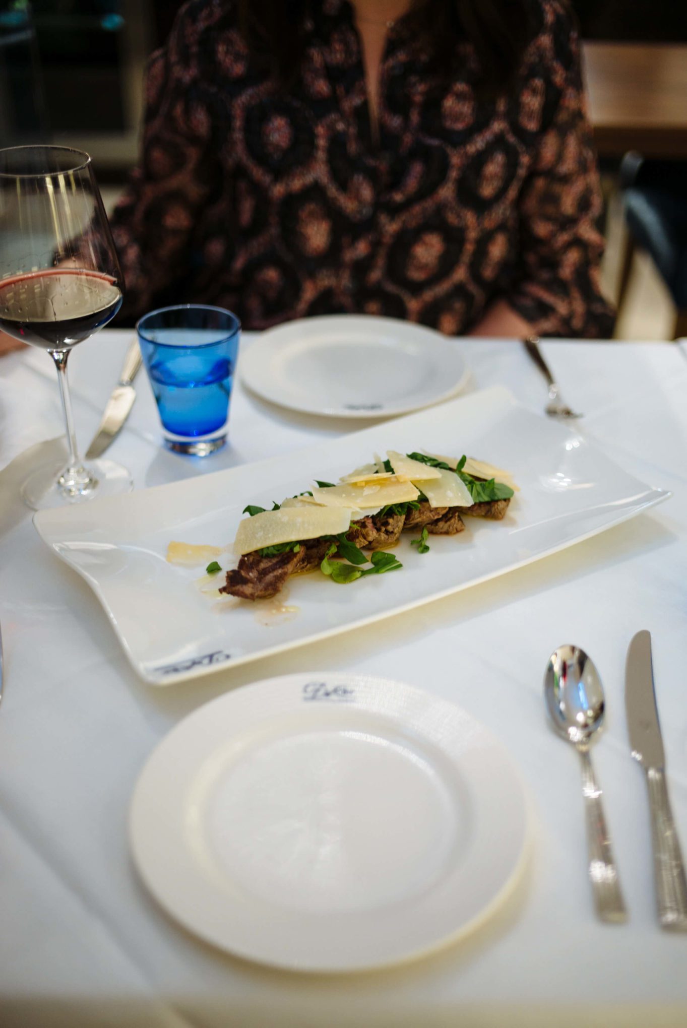 Steak with arugula and parmesan De Ros Restaurant in Milan, italy, The Taste Edit