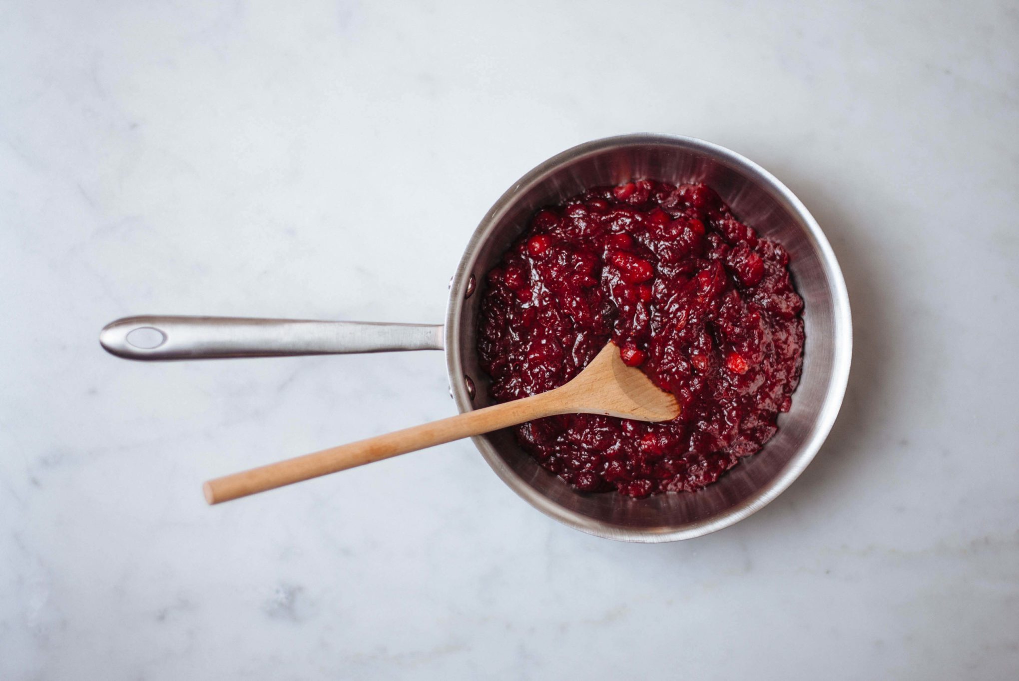 Easy Homemade Cranberry Sauce - The Taste Edit