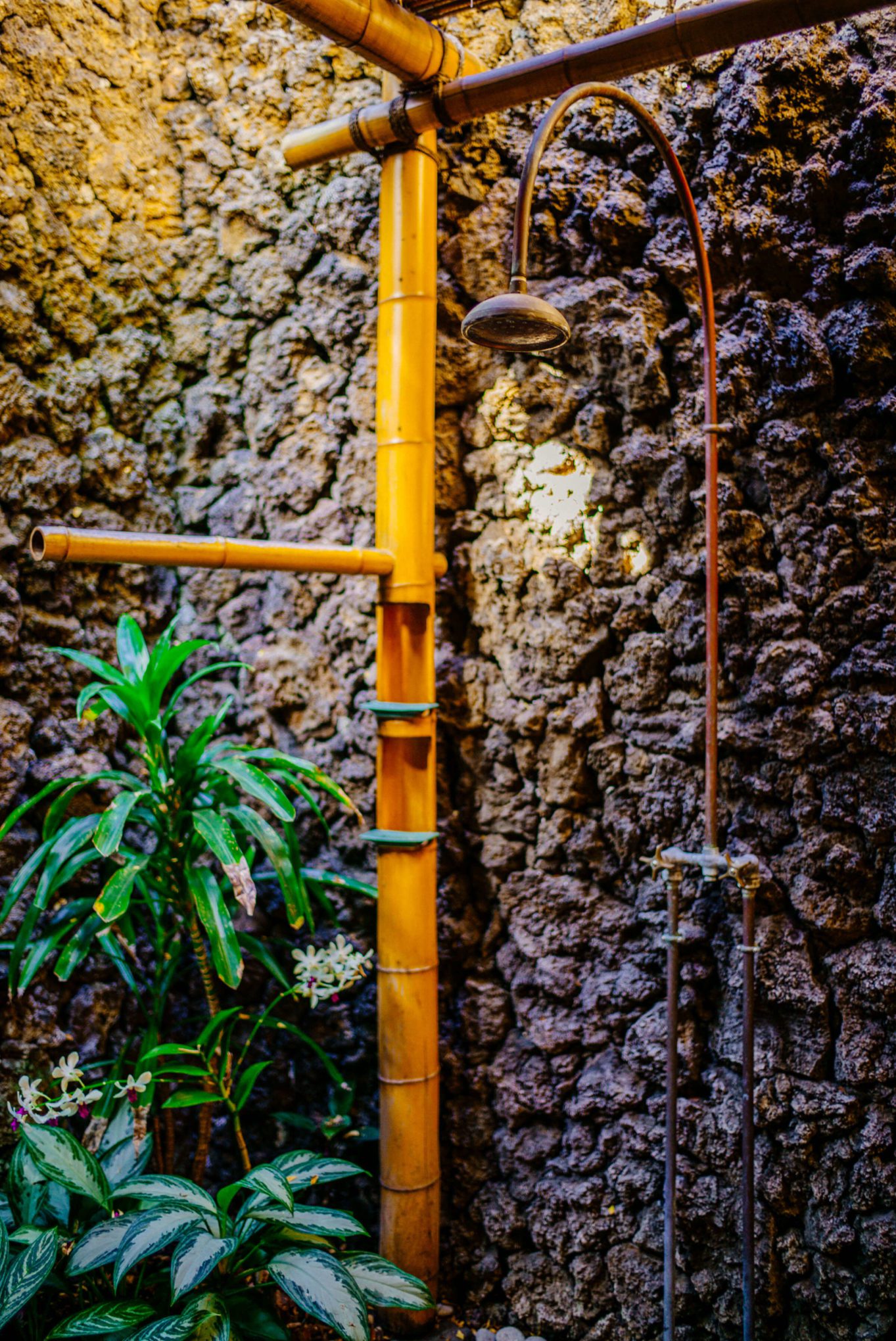 Outdoor shower at the Four Seasons Hualalai the luxury hotel in Kona, thetasteSF