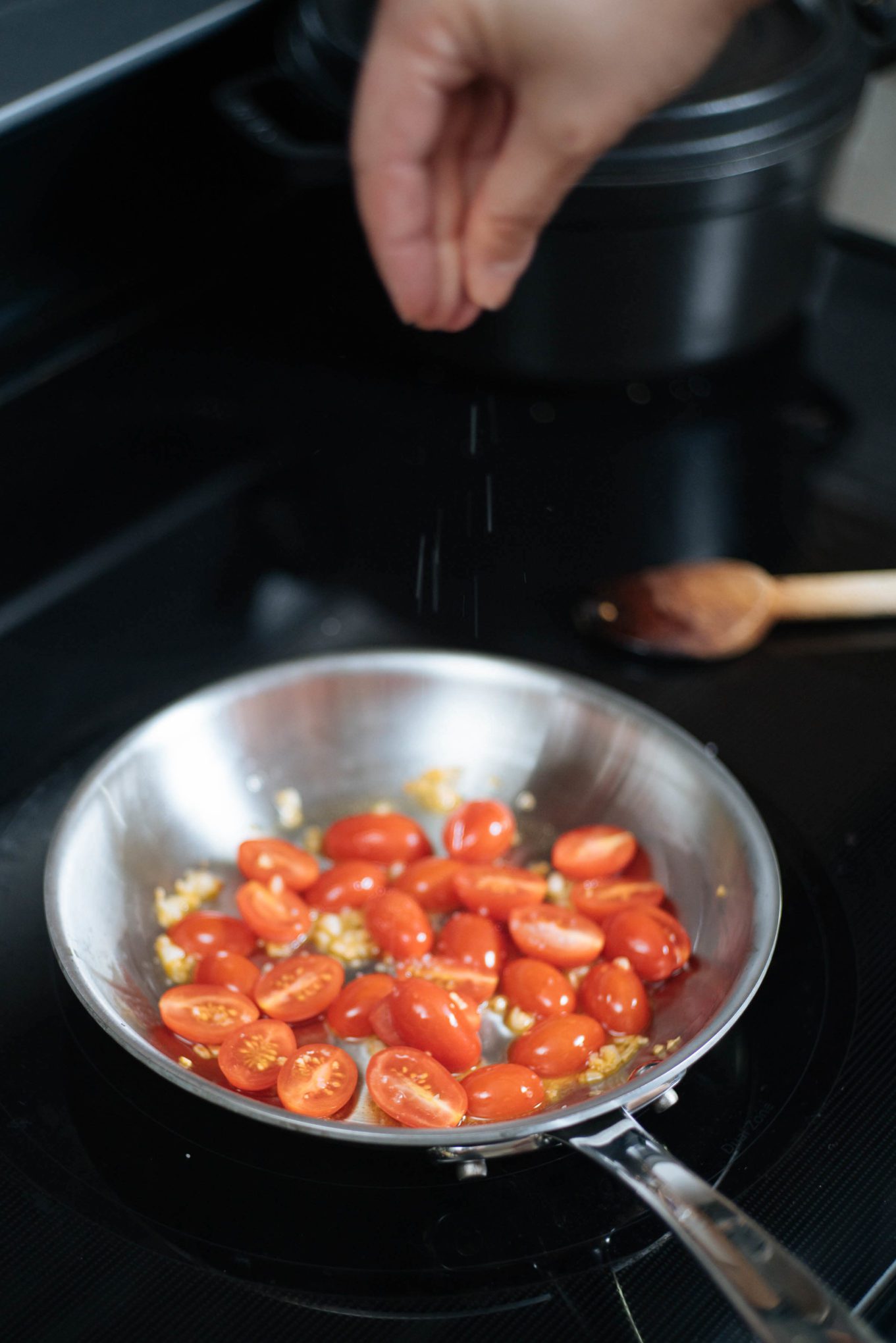 Making a fresh and easy tomato sauce by The Taste Edit