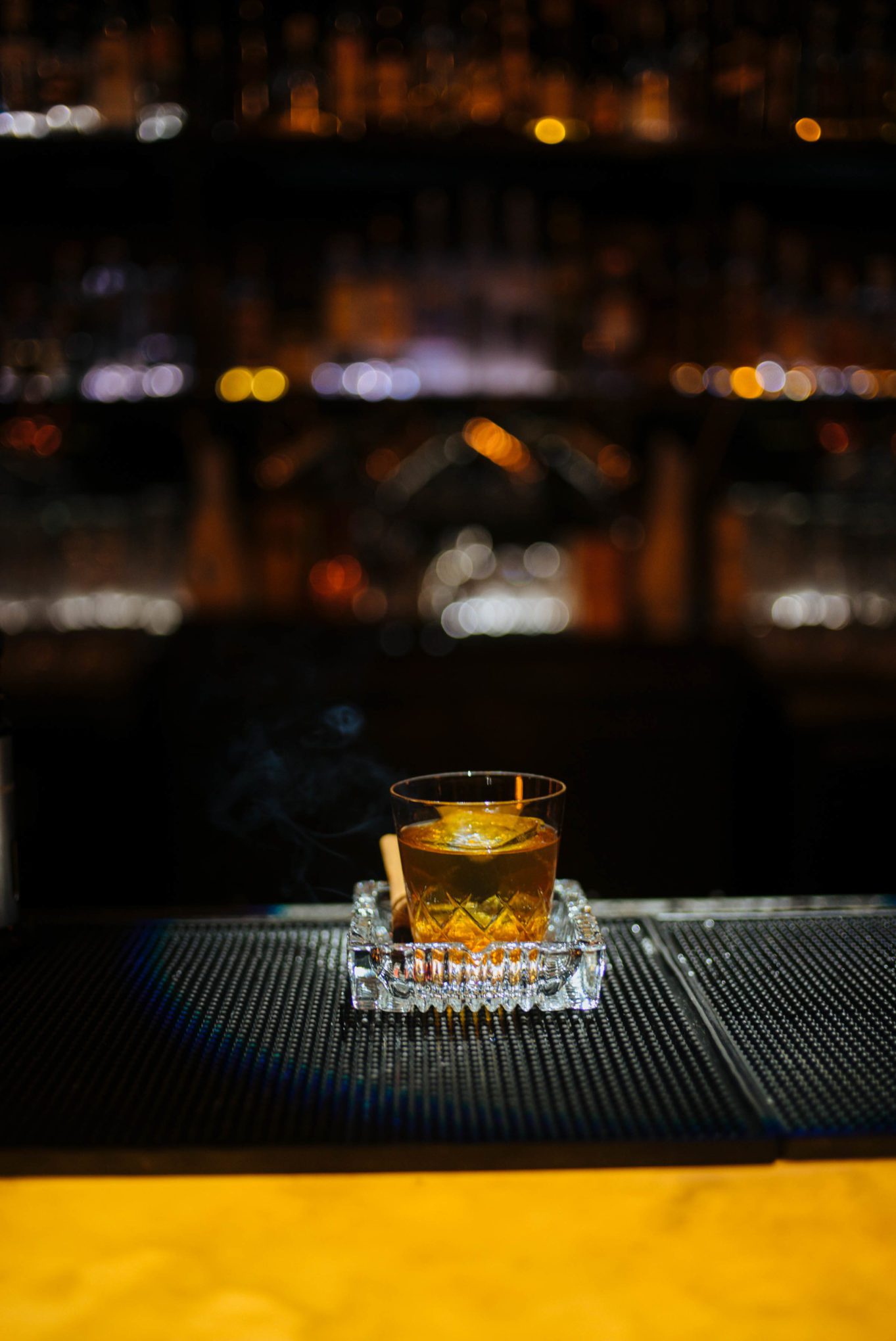 Find the best craft cocktails at The Roosevelt Room in Austin find the best Austin restaurants here