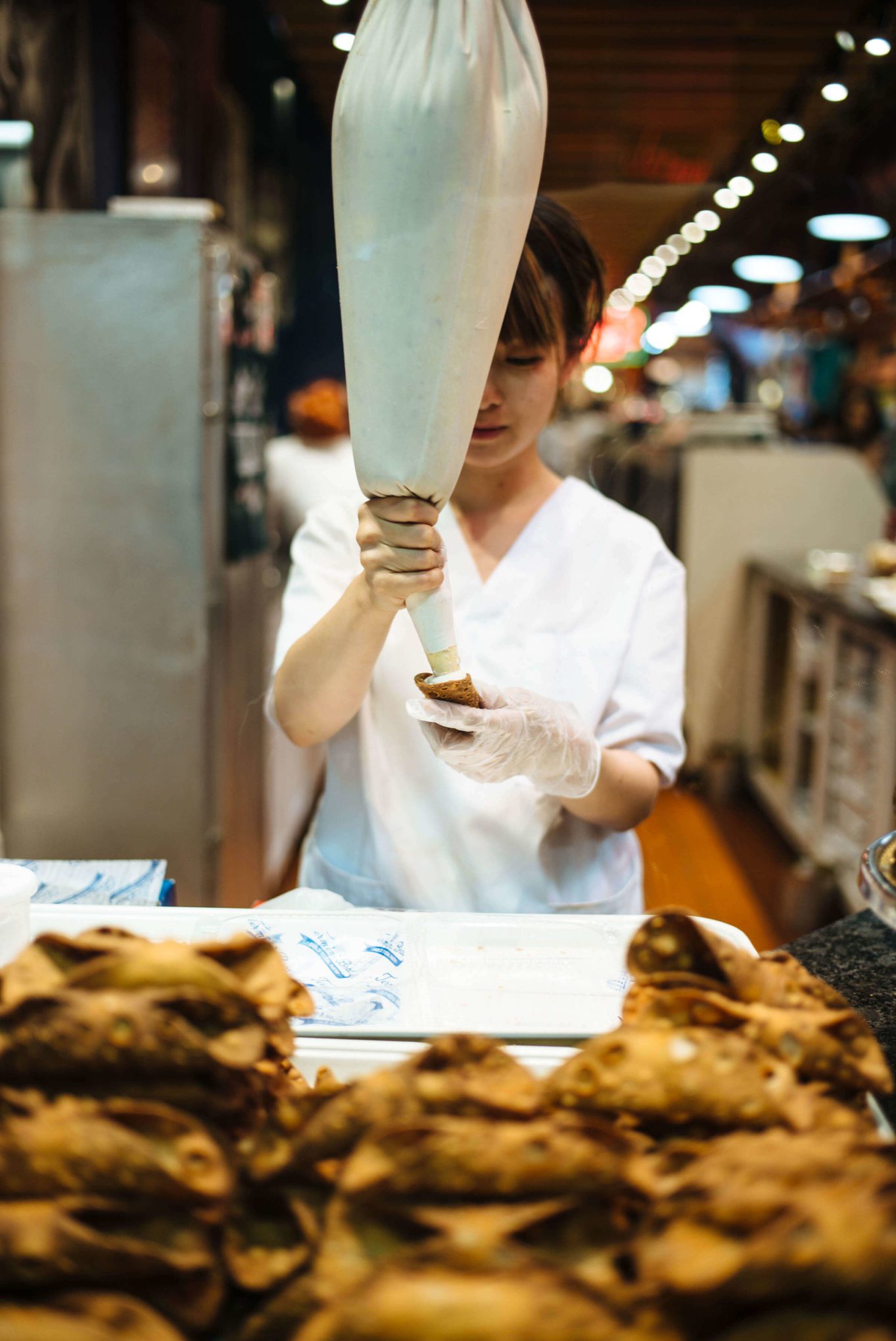 Visit Philadelphia for some of the best food and historical sites. You must visit the Termini Brothers for some of the best Italian pastries like cannolis. #italian #thetasteedit #travel #philadelphia #market #cannoli #food