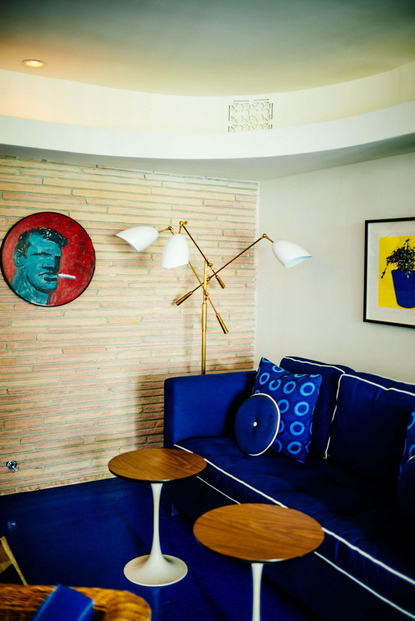 We love the decor at Holiday House in Palm Springs is an adorable hotel in the heart of downtown, The Taste Edit
