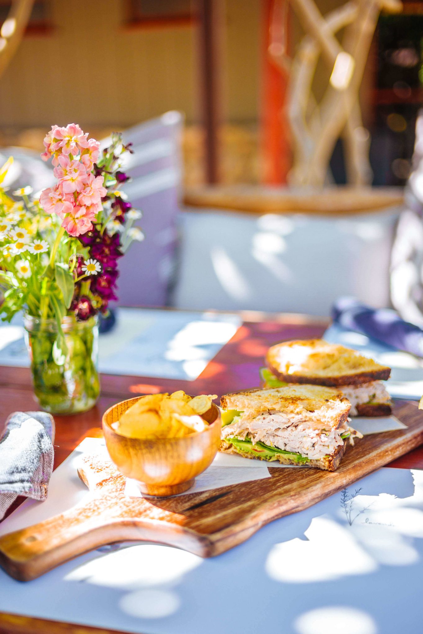Visit the Barn Kitchen at Sparrows Lodge in Palm Springs for the best lunch under the orange trees and this perfect chicken salad sandwich for lunch, thetasteedit #hotel #salad #palmsprings #travel