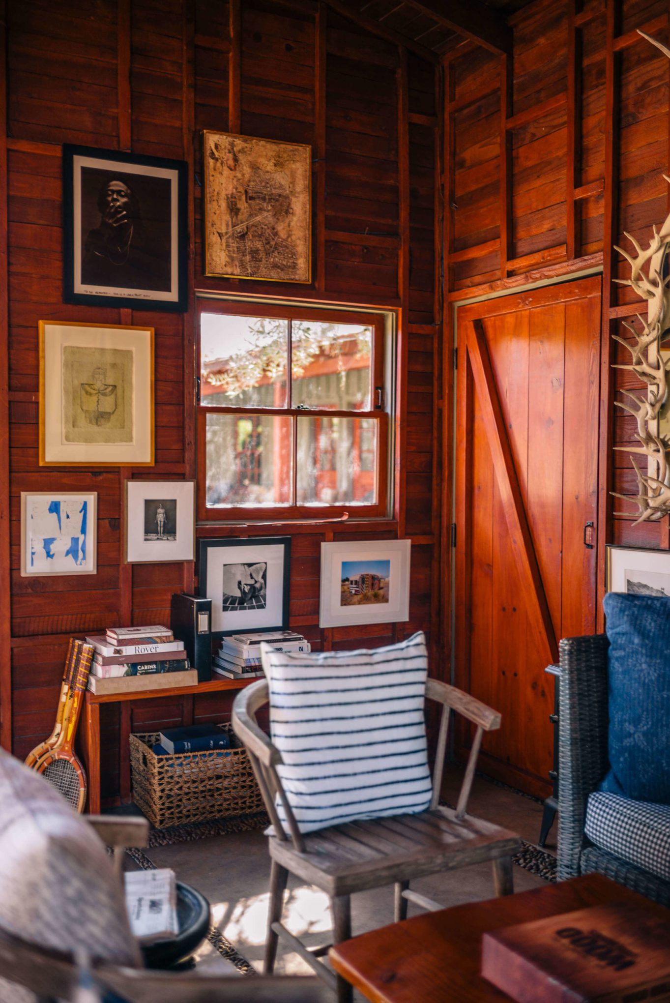 Sparrows Lodge is the perfect retreat in the desert. If you're looking for one of the best hotels and restaurants in Palm Springs, be sure to check out this hidden gem.