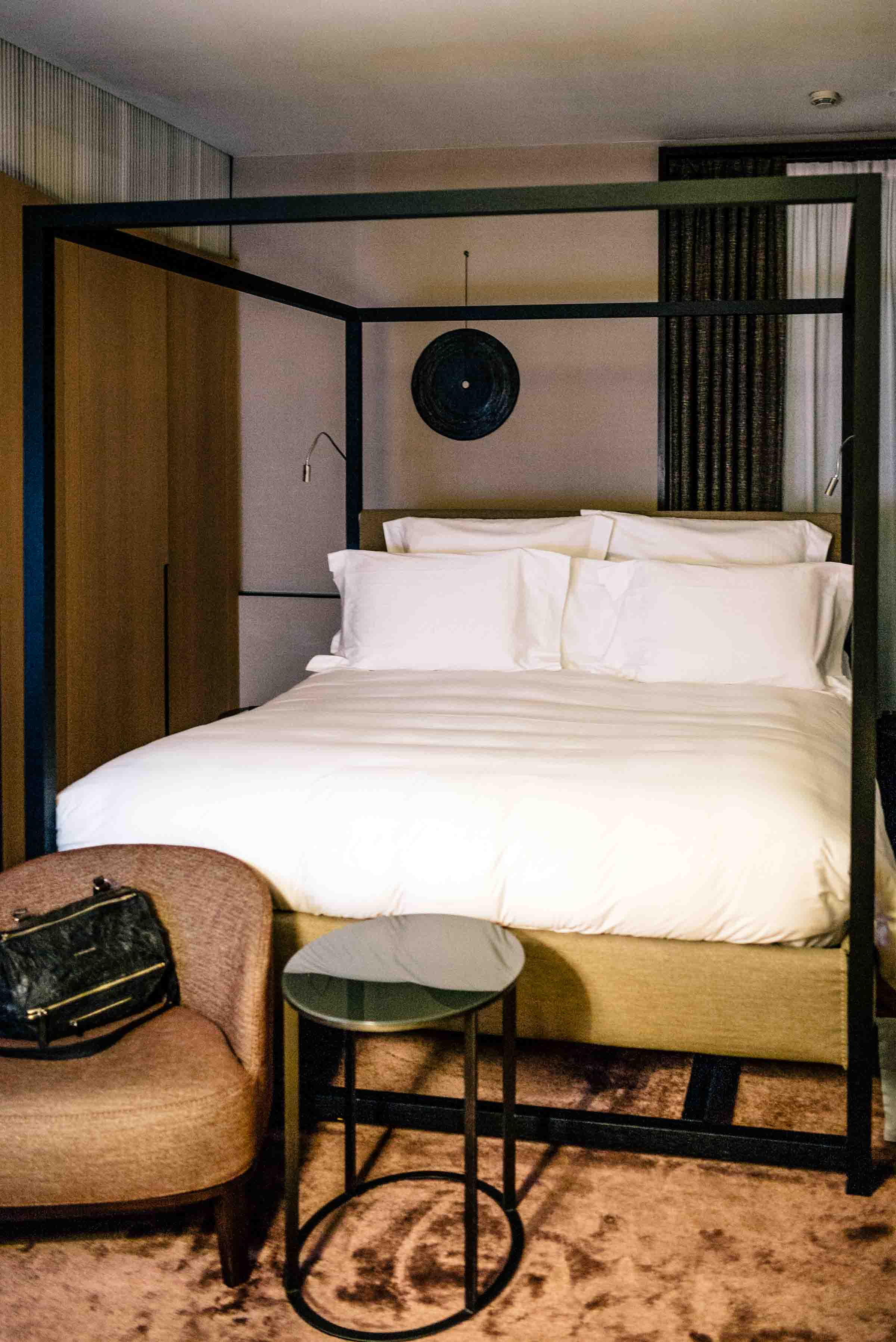 Stay at the Bulgari hotel downtown milan for spacious rooms and very comfortable beds at the Hotel Bulgari Milano, The Taste Edit