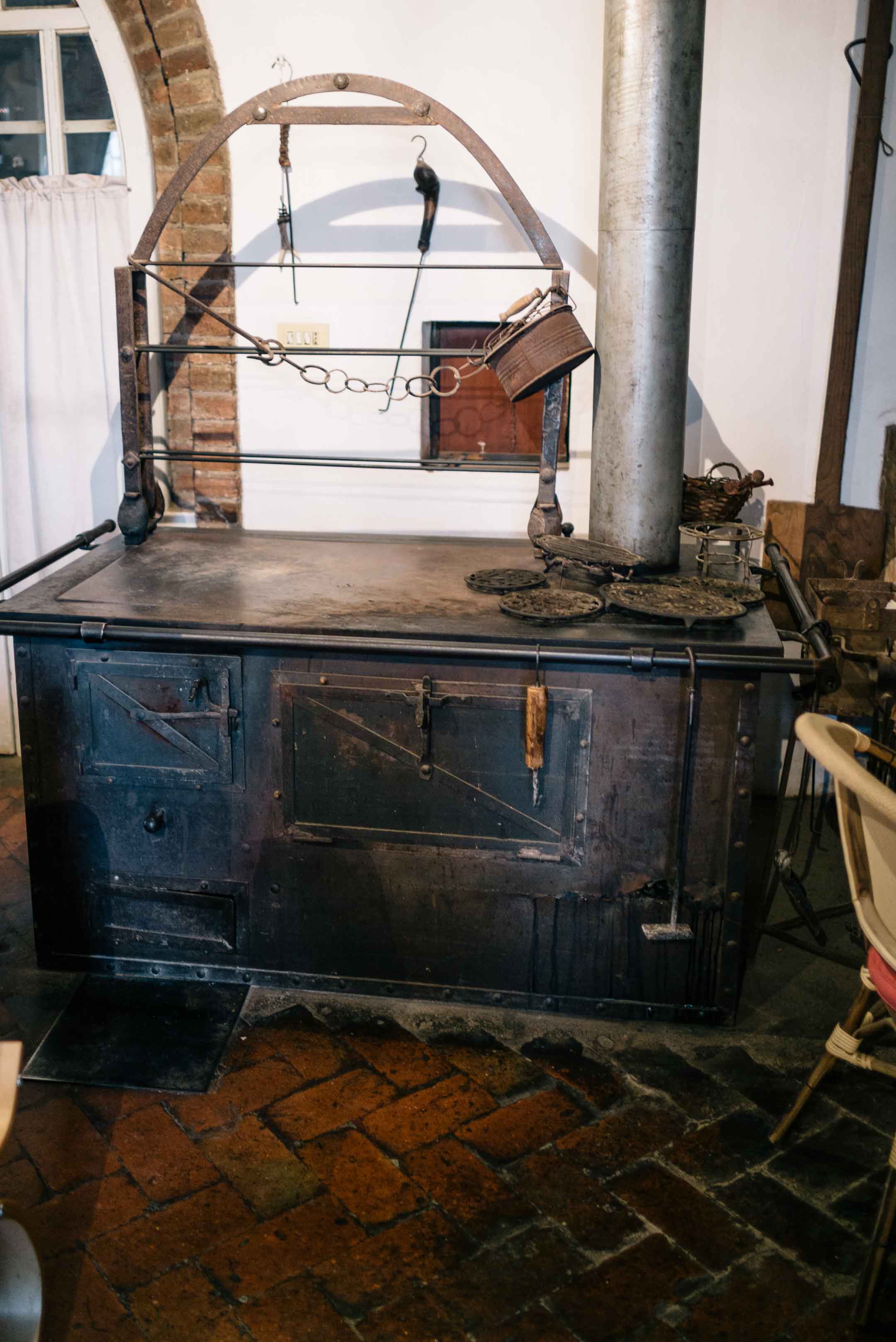 The Taste Edit, culinary photographers, recommends visiting this magical winery in northern Italy. Castello di Stefanago is near the town of Pavia in Lombardy. Winemaker and owner Giacomo Baruffaldi gives us a tour of the winery where they make Baruffaldi natural wines. The stove that Giacomo built for his wife.