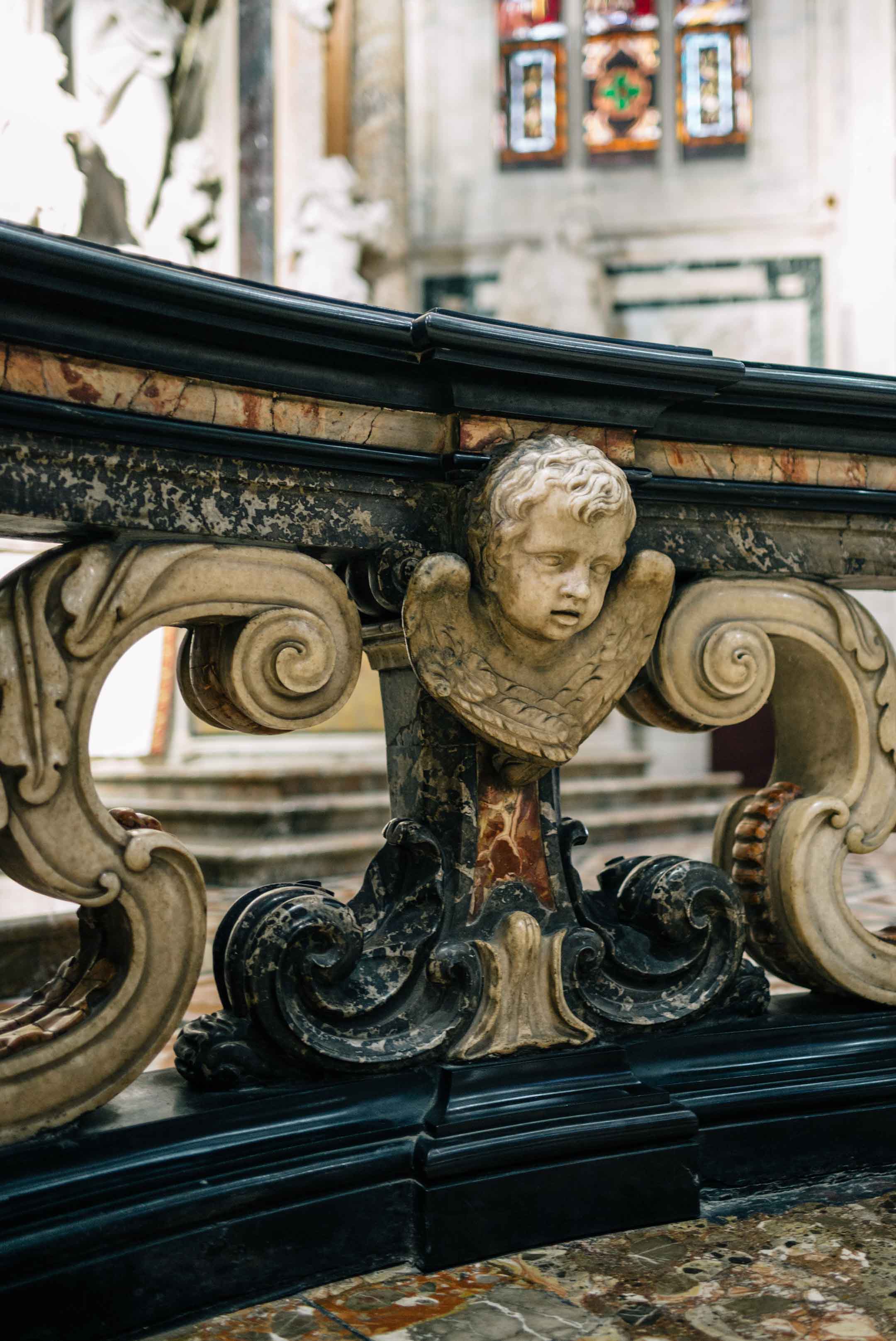 Get insider tips on your visit the milan cathedral duomo di milano