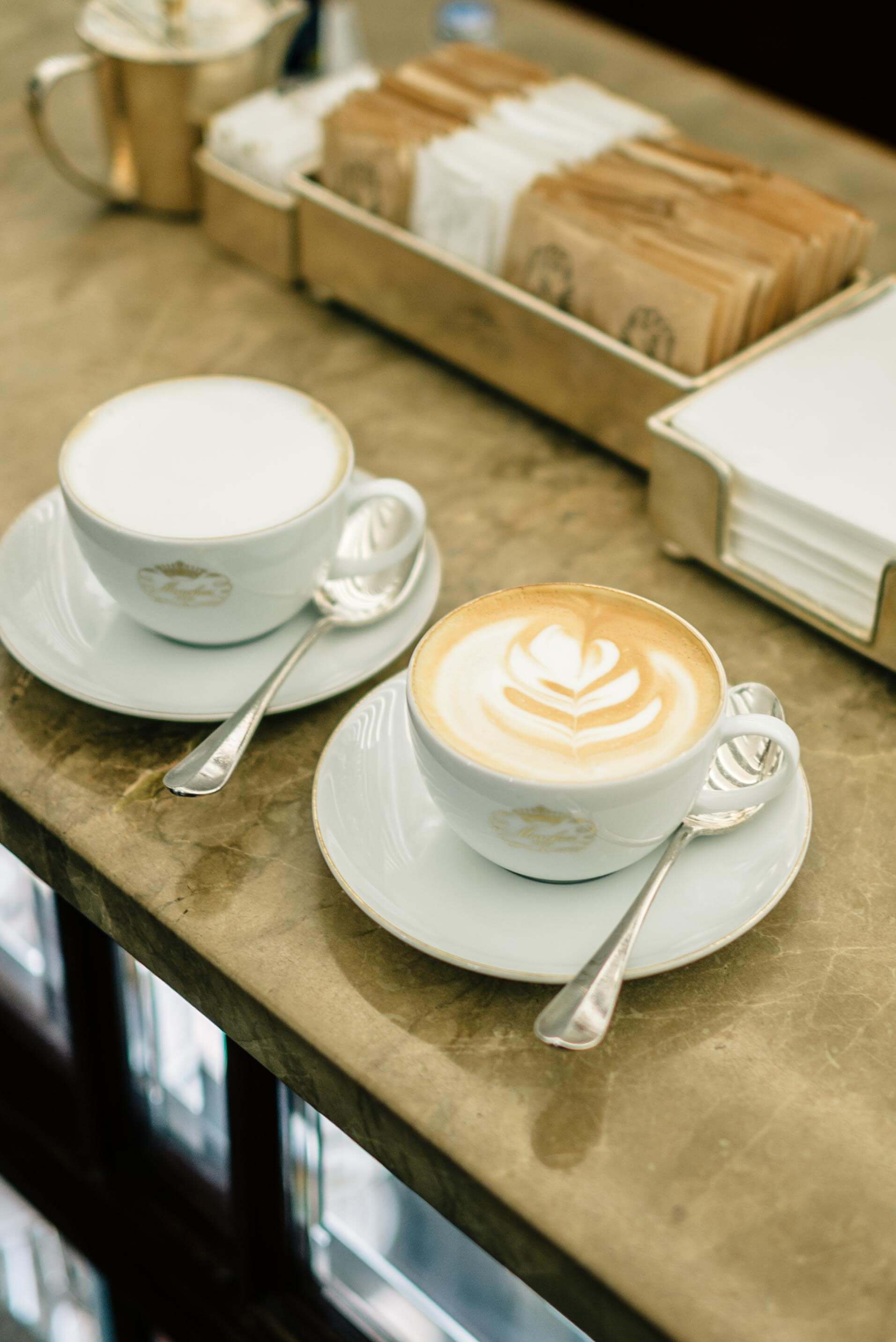 Grab a Cafe while walking around Milan, The Taste Edit