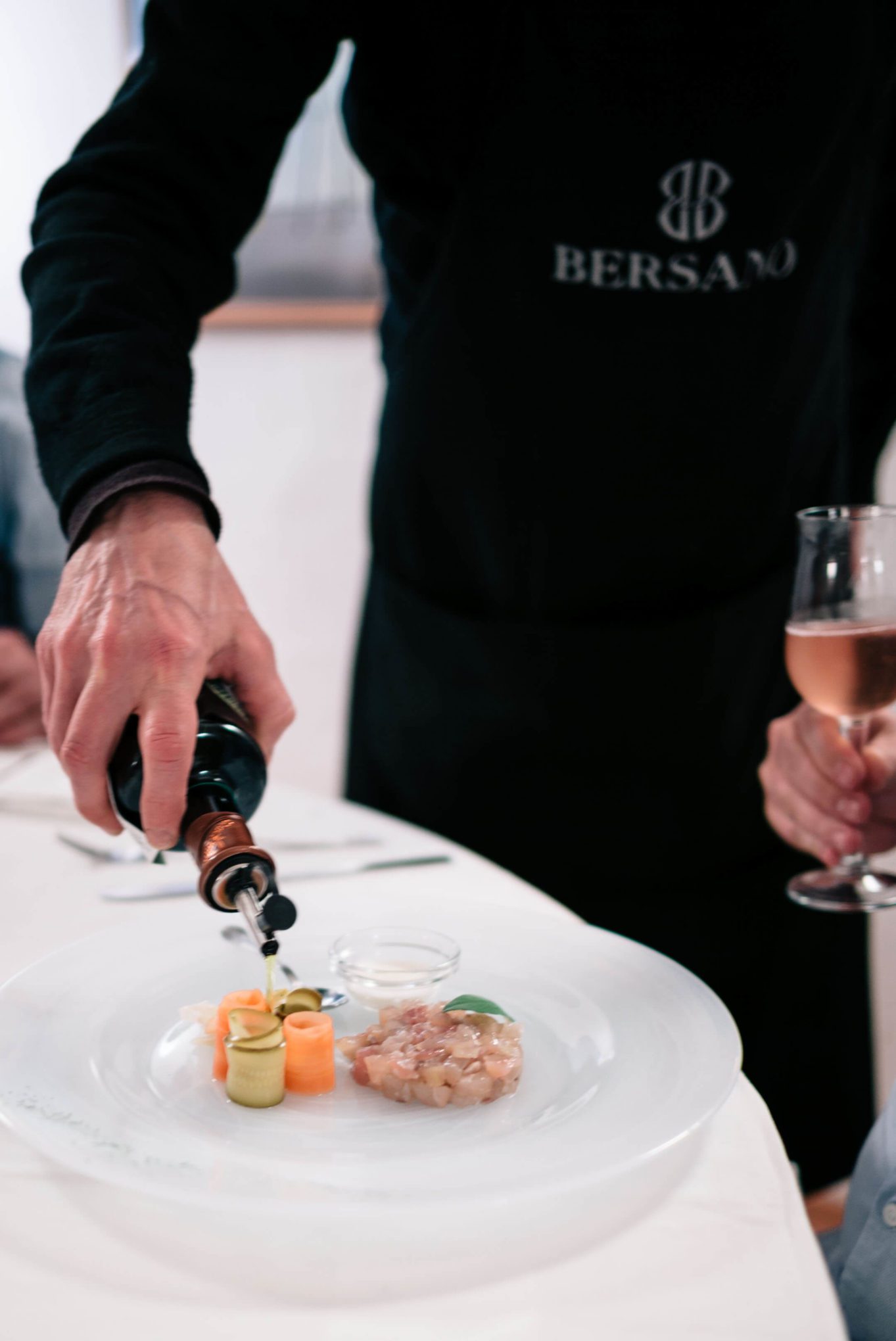 Unto Restaurant Asti - gkdcbuf
