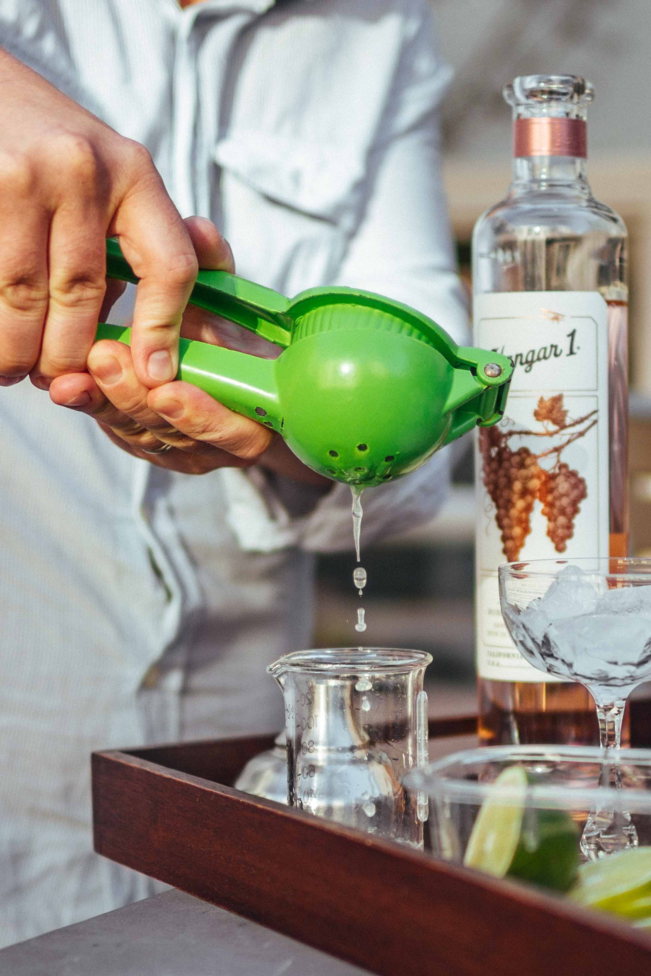 The Taste Edit is adding little Pink Aloha in your life this summer with Hangar1Vodka. Made with the new Rosé Vodka, fresh lime juice, and guava juice, you’ll be sipping this cocktail by the pool or grill with your friends all summer long! 