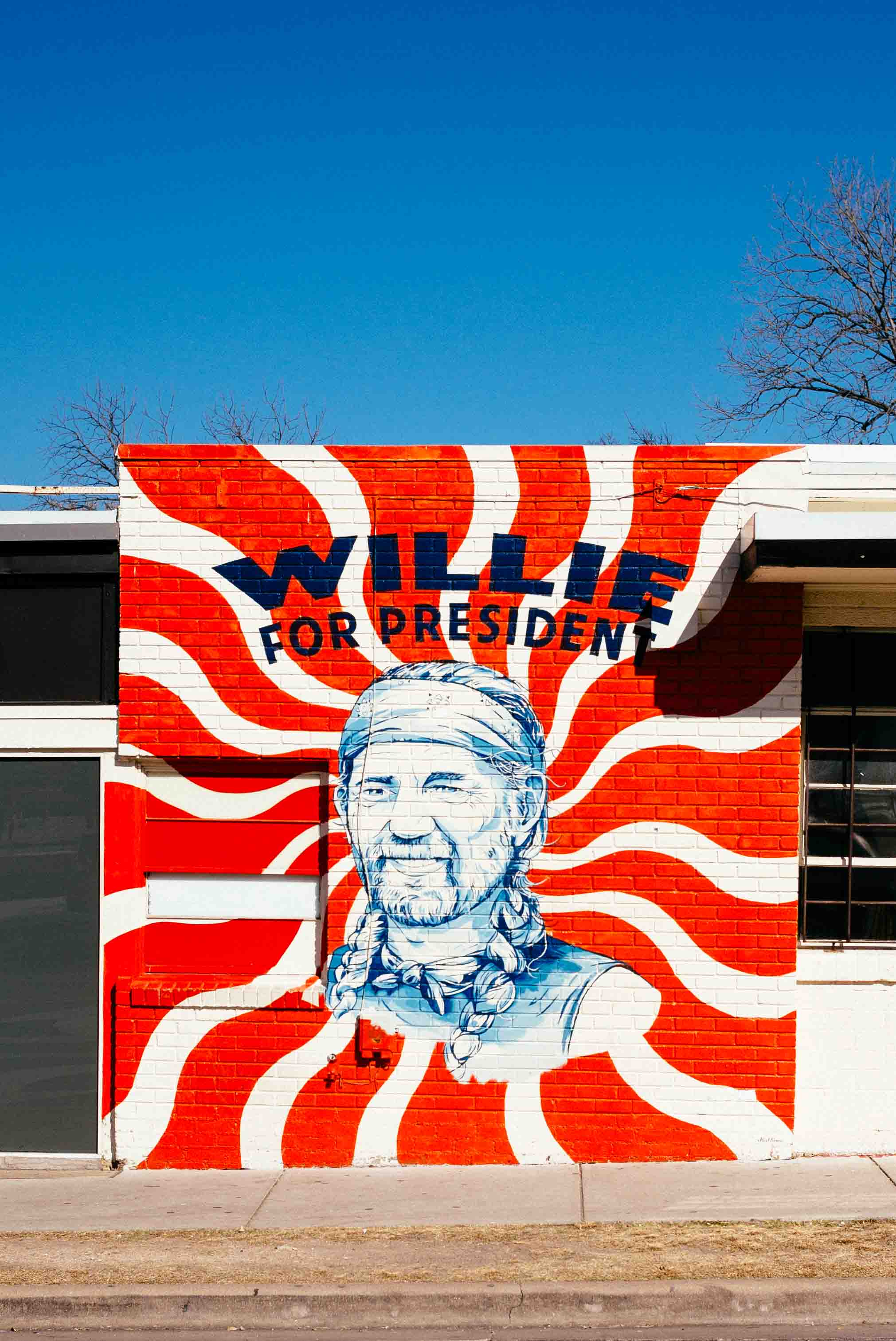 Find the murals like this WIllie Nelson art in Austin