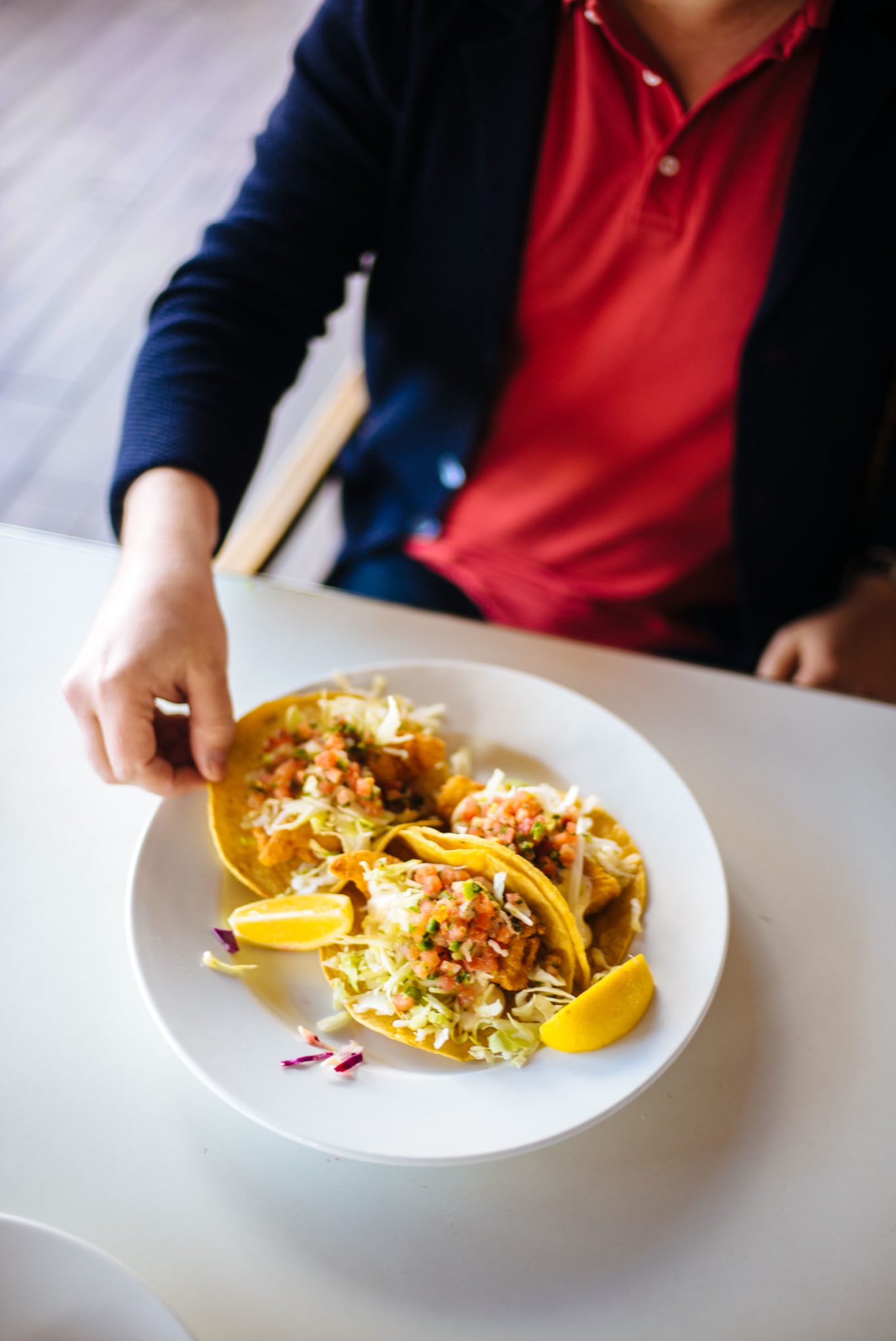 Find the best fish Tacos at Rubin and Ozzy's in Palm Springs a local recommendation given to the taste edit