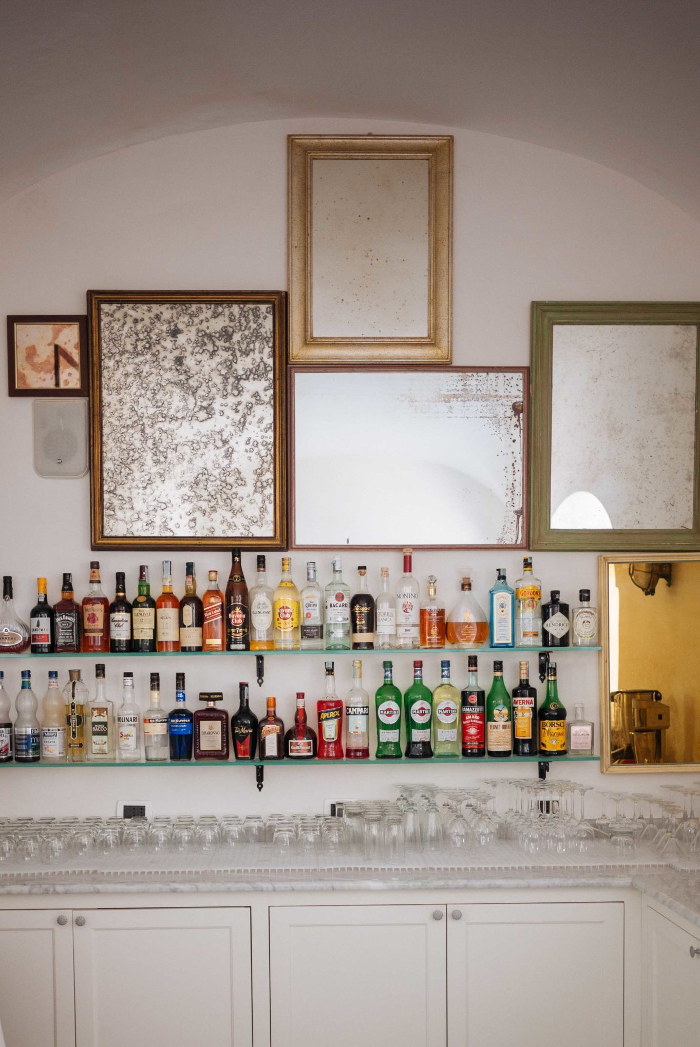 Enjoy the bar at San Montano Resort & Spa in Ischia Italy | thetasteedit.com #italy #travel #hotel #spa