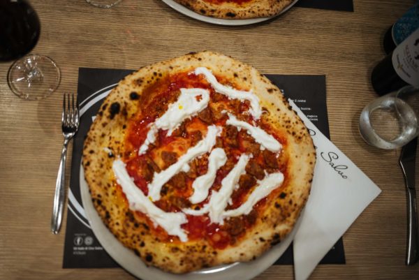 Go to 50 Kalo Pizza for authentic Neapolitan pizza in Italy