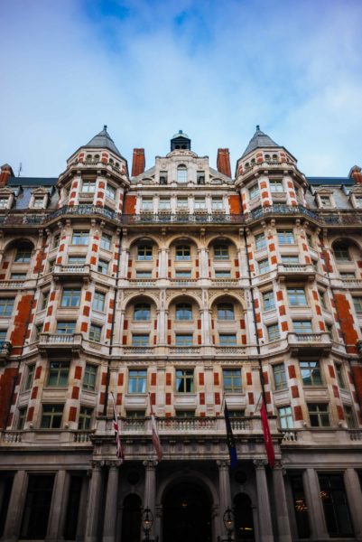 Stay at the luxury hotel Mandarin Oriental Hyde Park Hotel in London #hotel #london
