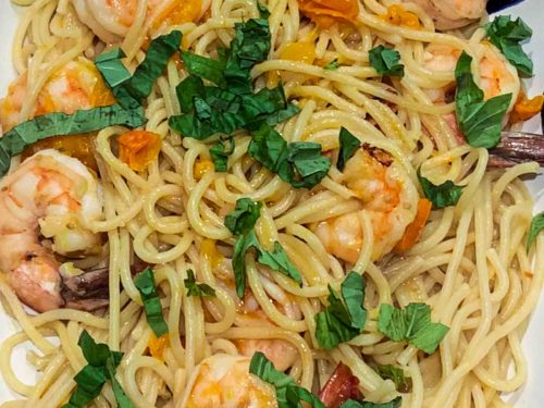 Italian Shrimp Pasta with Cherry Tomatoes - The Taste Edit