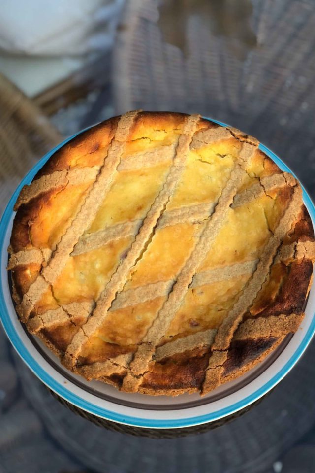 Pastiera Neopolitana: Traditional Neapolitan Ricotta Easter Cake - The ...