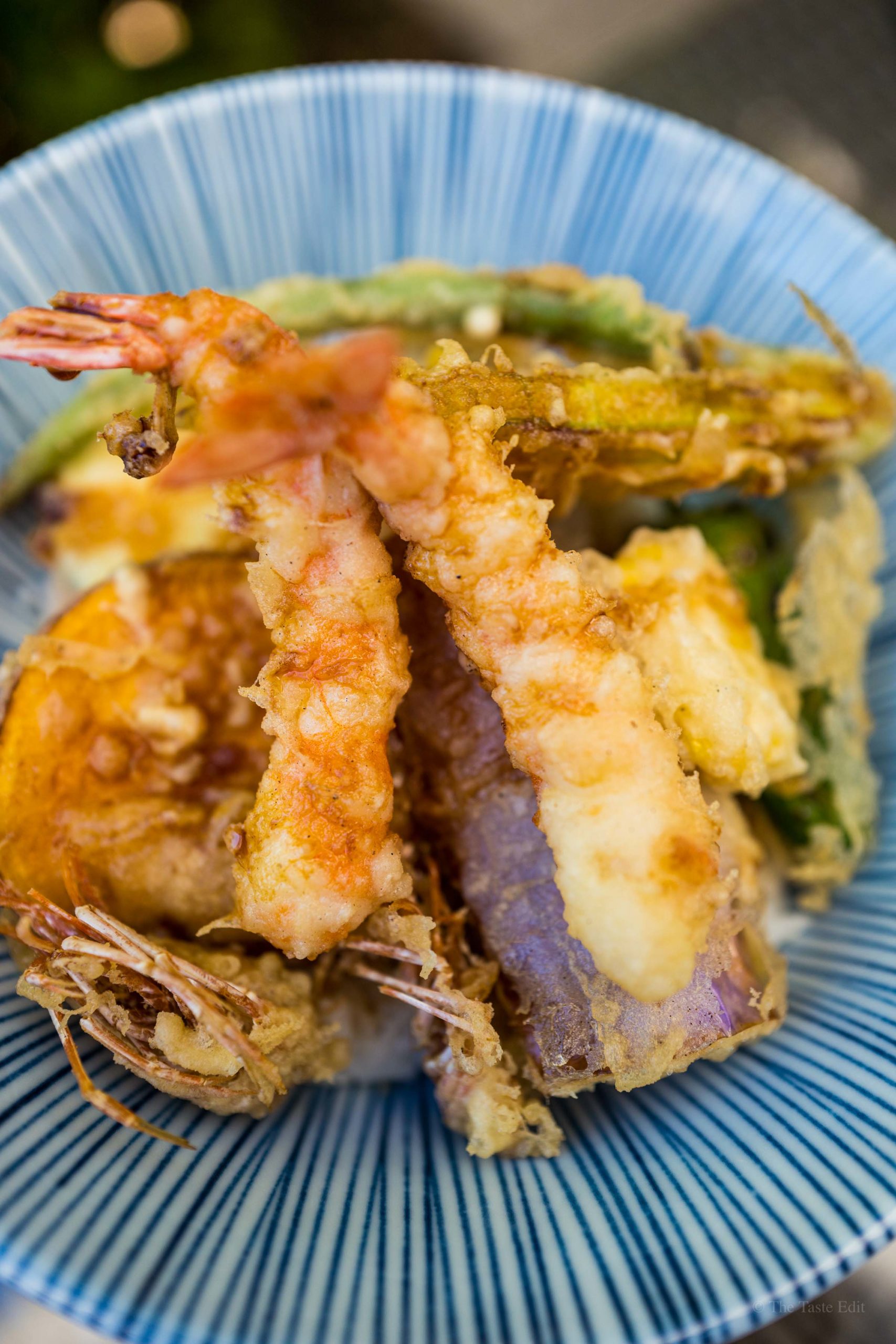 Bissoh in Beaune offers lunchmenus usually featuring shrimp and tempura vegetables and shrimp. TheTasteEdit.com #france #japanese #tempura #burgundy #restaurant #patio