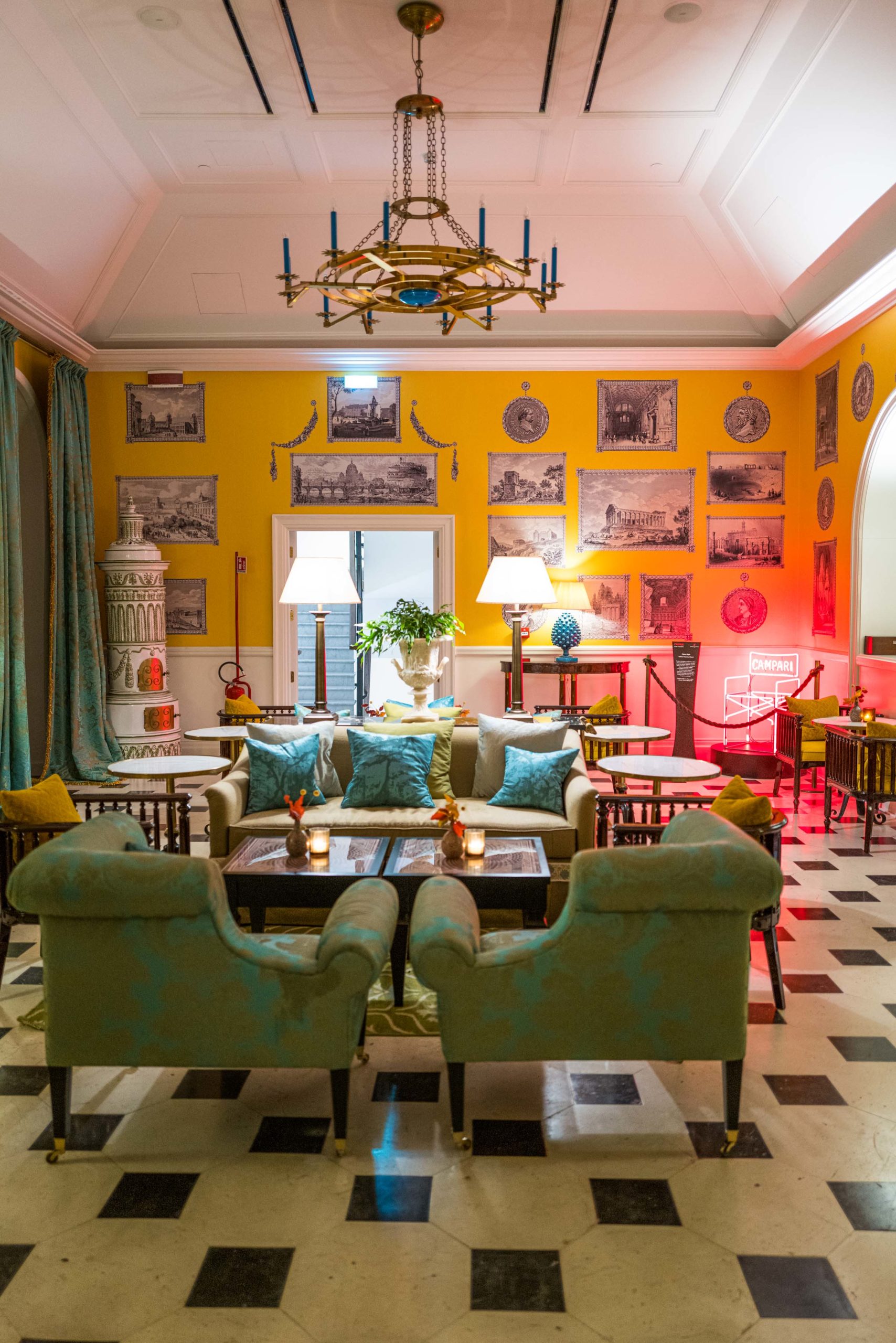 Hotel de la Ville Rome;s fantastic Vermouth bar - The Taste Edit #rome #hotel #decor #travel