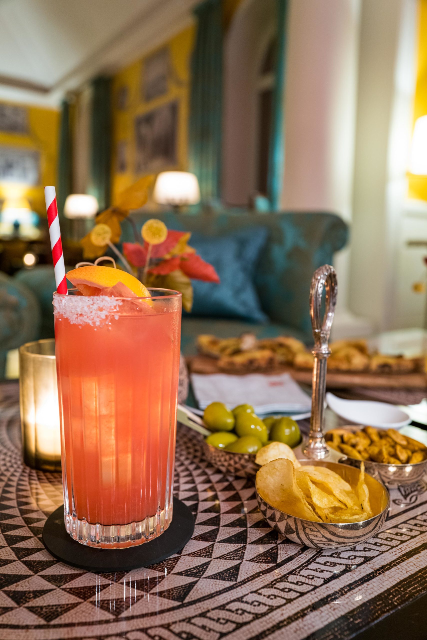 Stop at the Julep Herbal & Vermouth Bar for Cocktails at Rocco Forte's Hotel de la Ville Rome - The Taste Edit #rome #hotel #decor #travel #cocktail