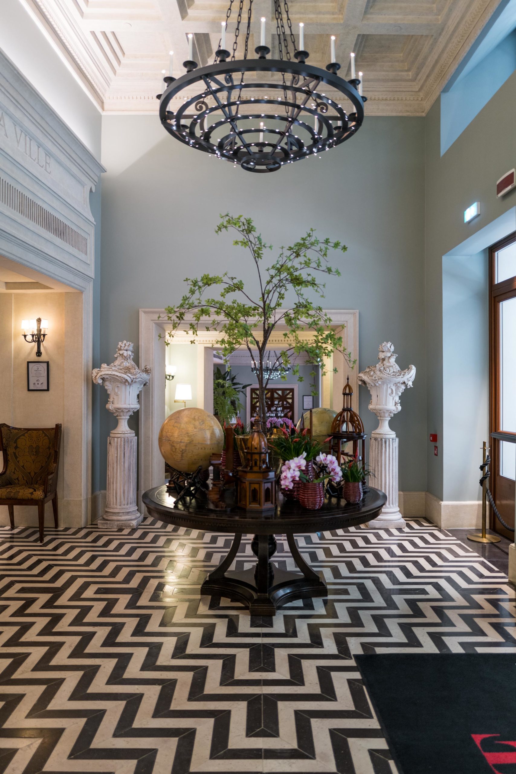 Welcome to the lobby of Rocco Forte's Hotel de la Ville Rome - The Taste Edit #rome #hotel #decor #travel