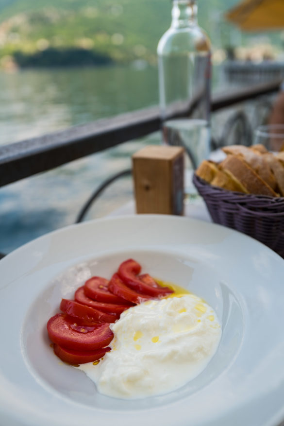 Where to Eat in Lake Como: Restaurant Momi Ristorante Momi in Lake Como