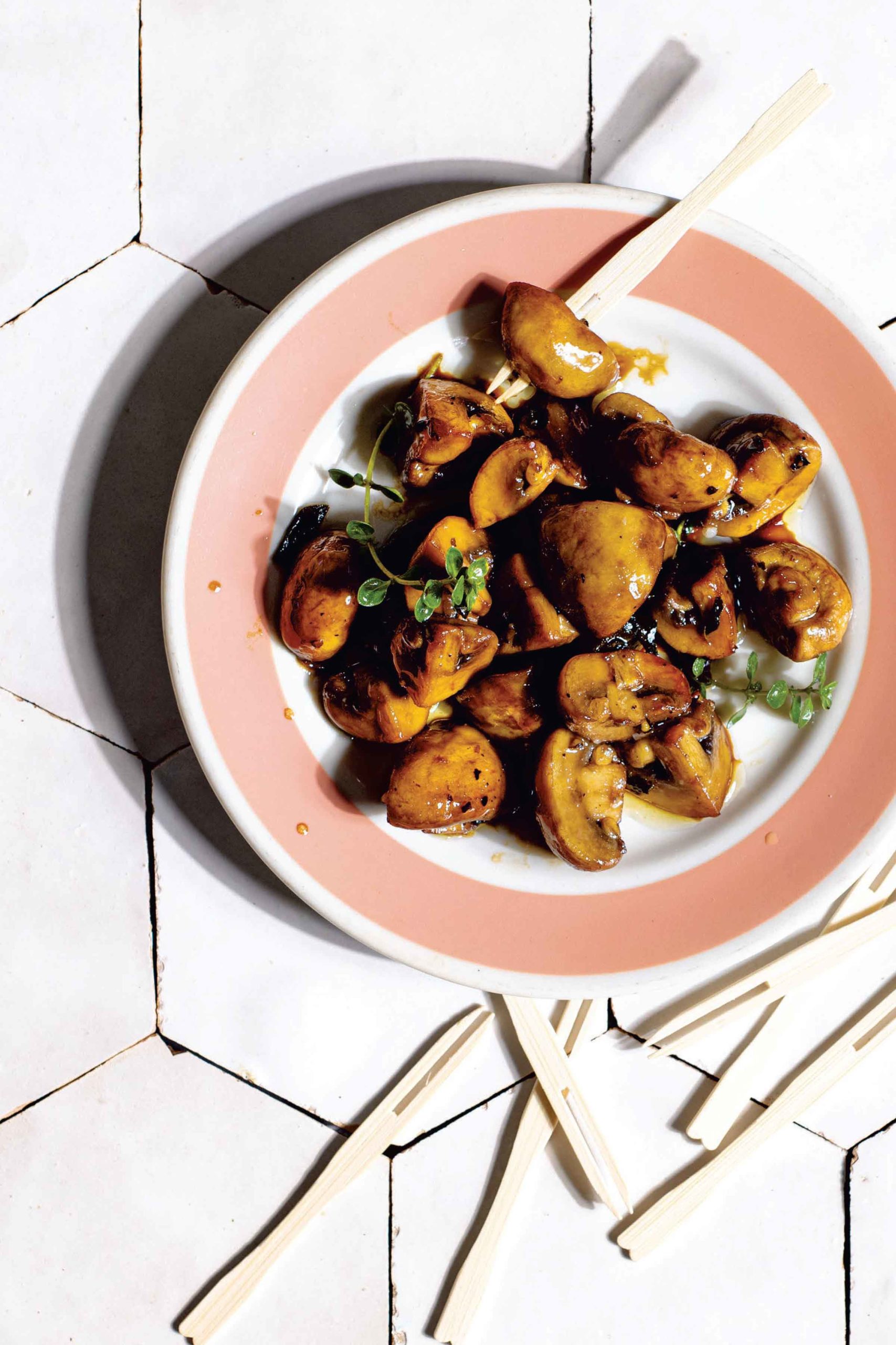 Wine Style: Pairing Garlicky Marinated Mushrooms with Wine