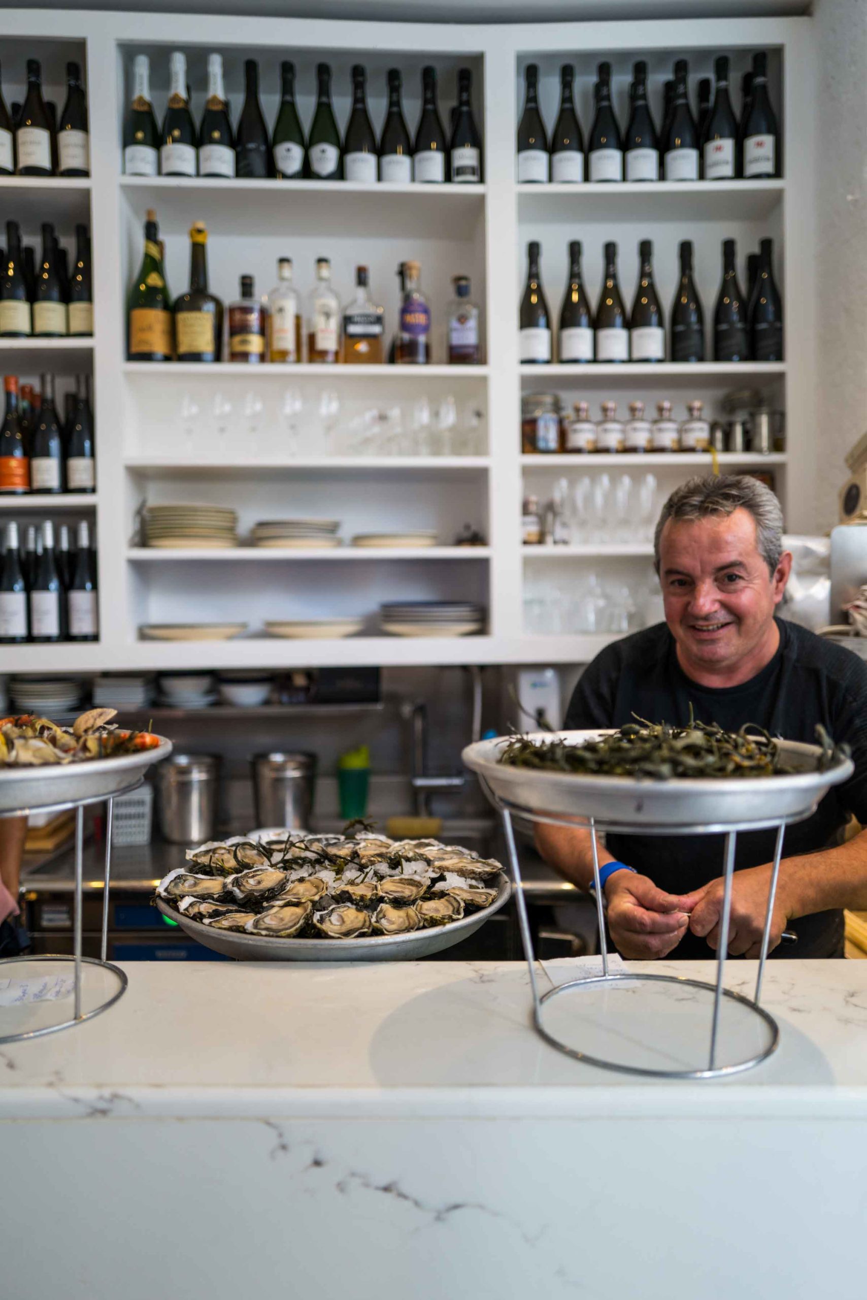 Huitrerie Régis oyster bar in Paris