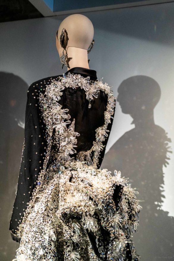 Thierry Mugler Couturissime Visit the Thierry Mugler Courturissime Paris exposition at the Musée des Arts Décoratifs a fashion icon where you can expereince his costumes, haute couture, fragrance and more