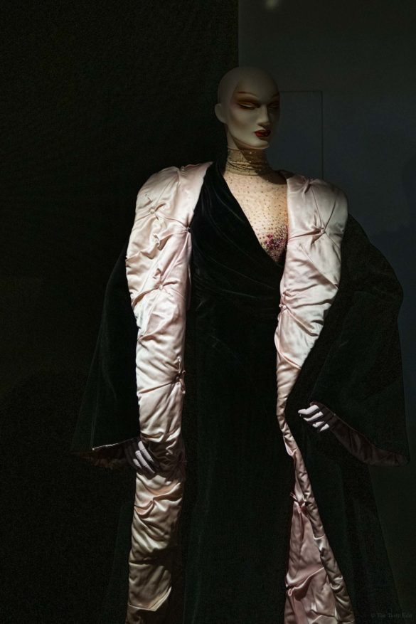 Thierry Mugler Couturissime Visit the Thierry Mugler Courturissime Paris exposition at the Musée des Arts Décoratifs a fashion icon where you can expereince his costumes, haute couture, fragrance and more