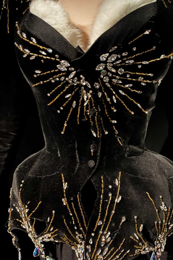 Thierry Mugler Couturissime Visit the Thierry Mugler Courturissime Paris exposition at the Musée des Arts Décoratifs a fashion icon where you can expereince his costumes, haute couture, fragrance and more