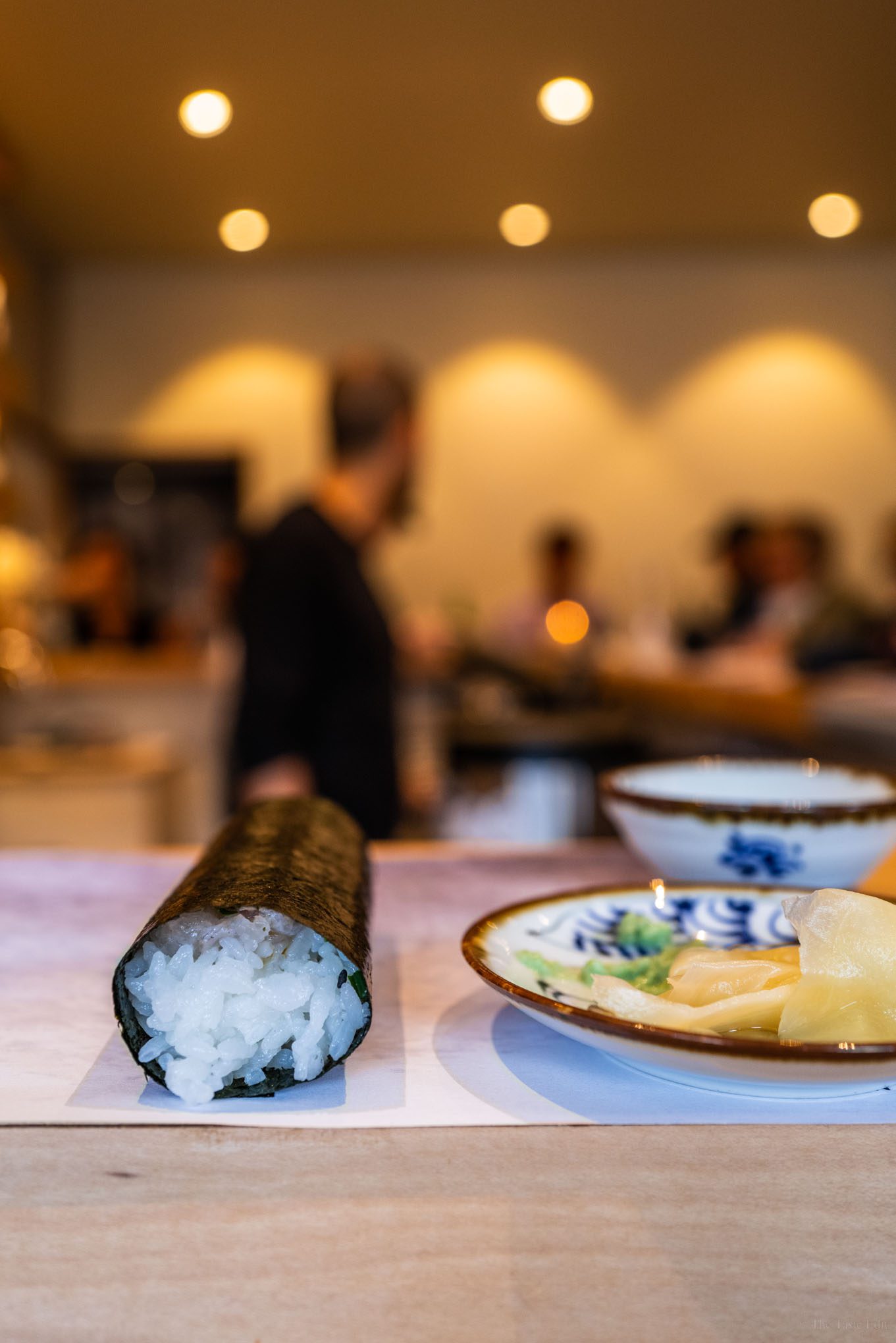 Hando handroll restaurant in paris