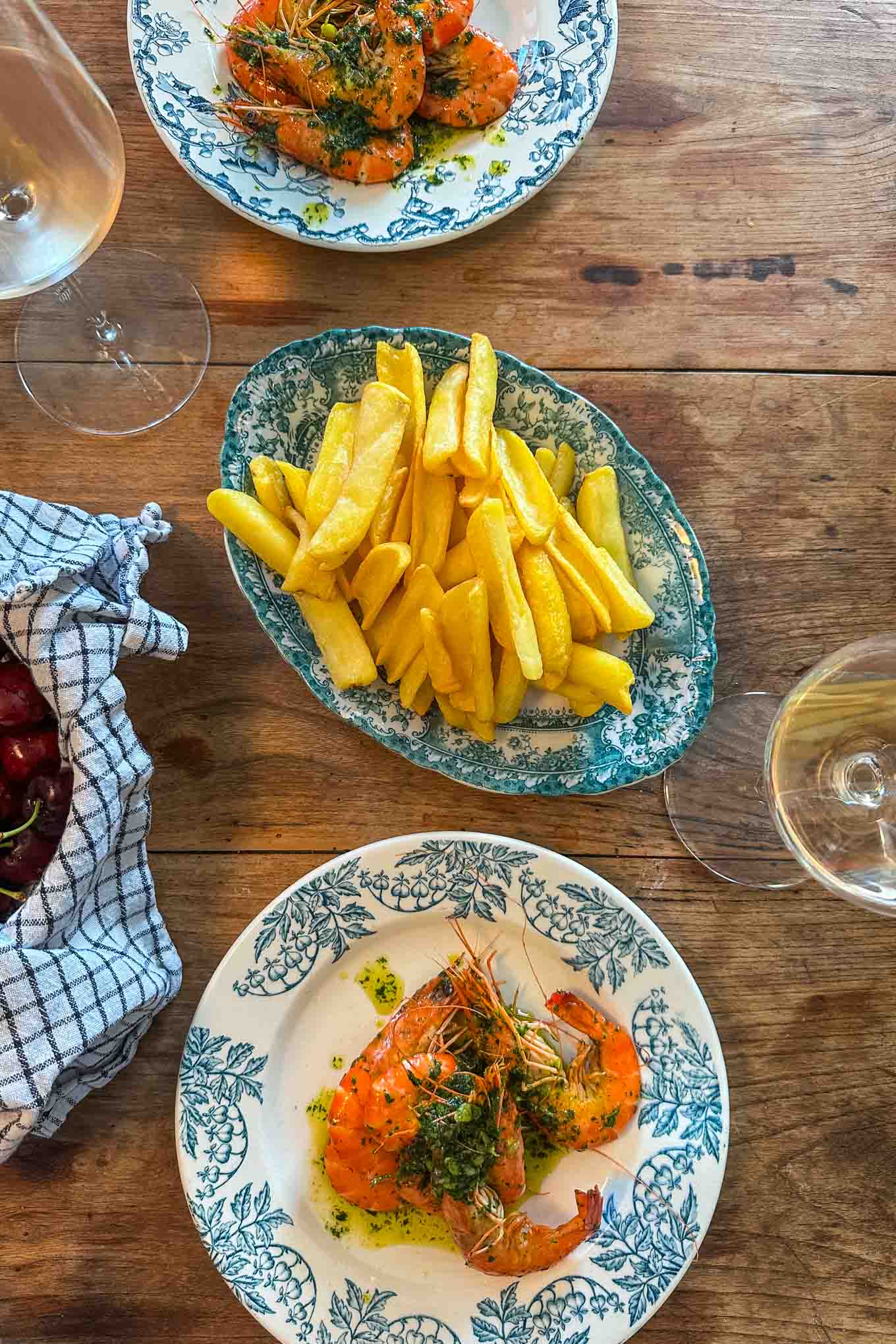 serve shrimp flambé with fries for an easy lunch