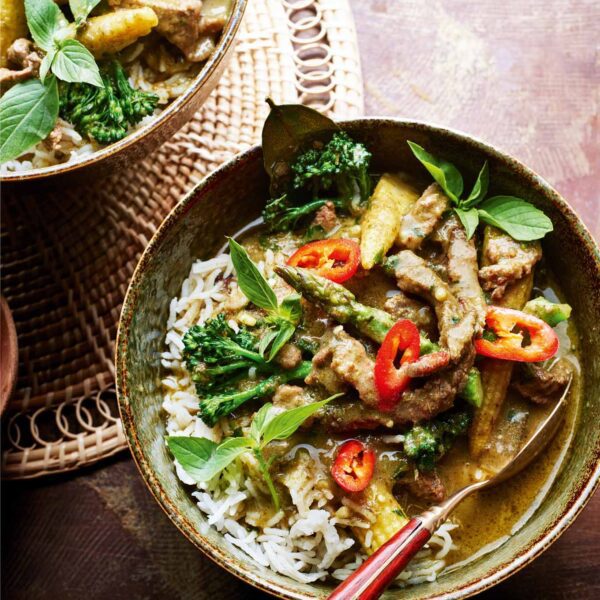 Beef green curry is incredibly delicious and better than the more popular chicken green curry.