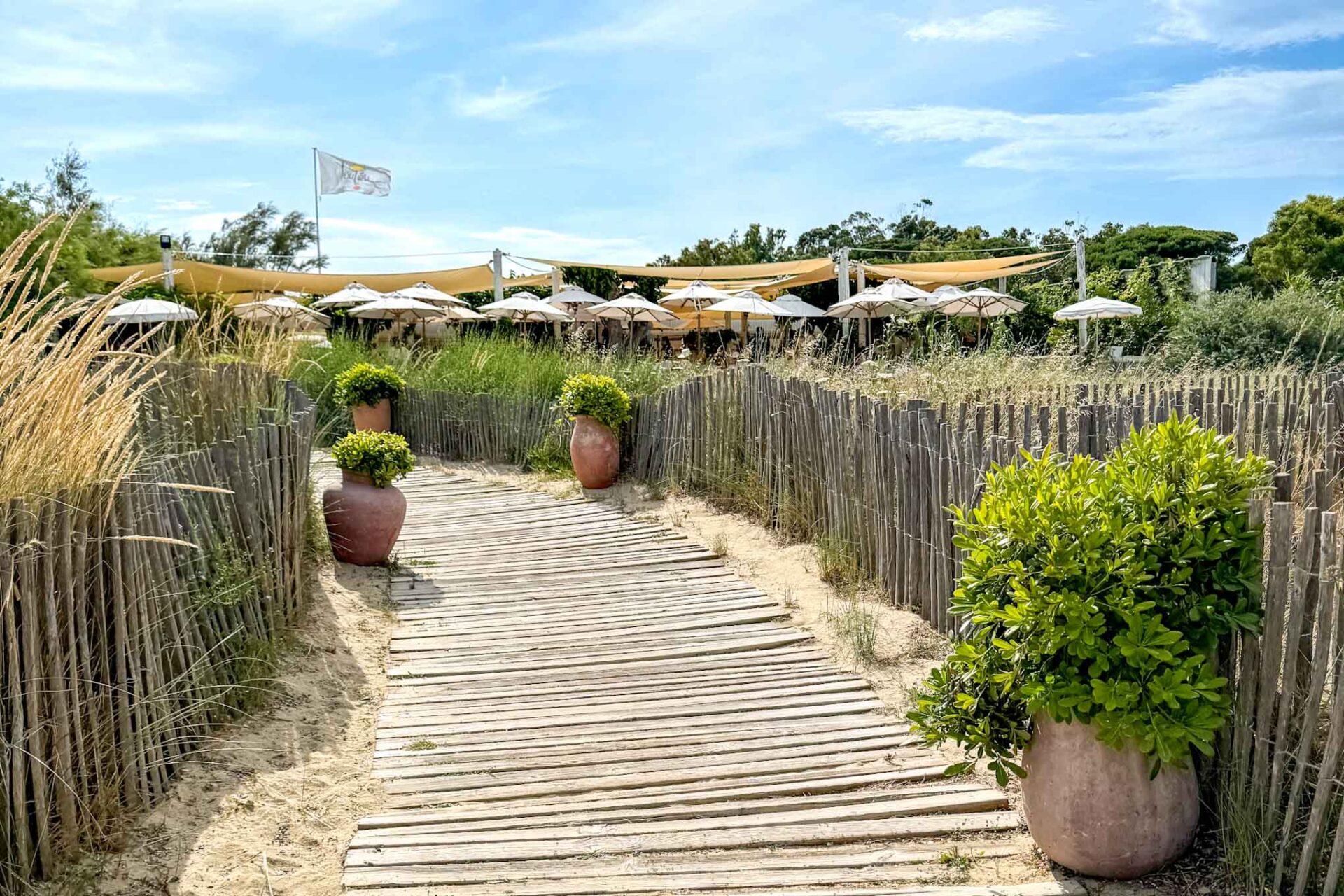 Loulou Ramatuelle: Is this the best beach club in Saint-Tropez? - The ...