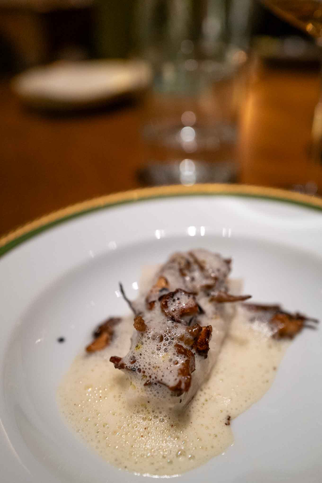 Le Doyenne farm restaurant near Paris Serves Turbot at dinner with natural wine