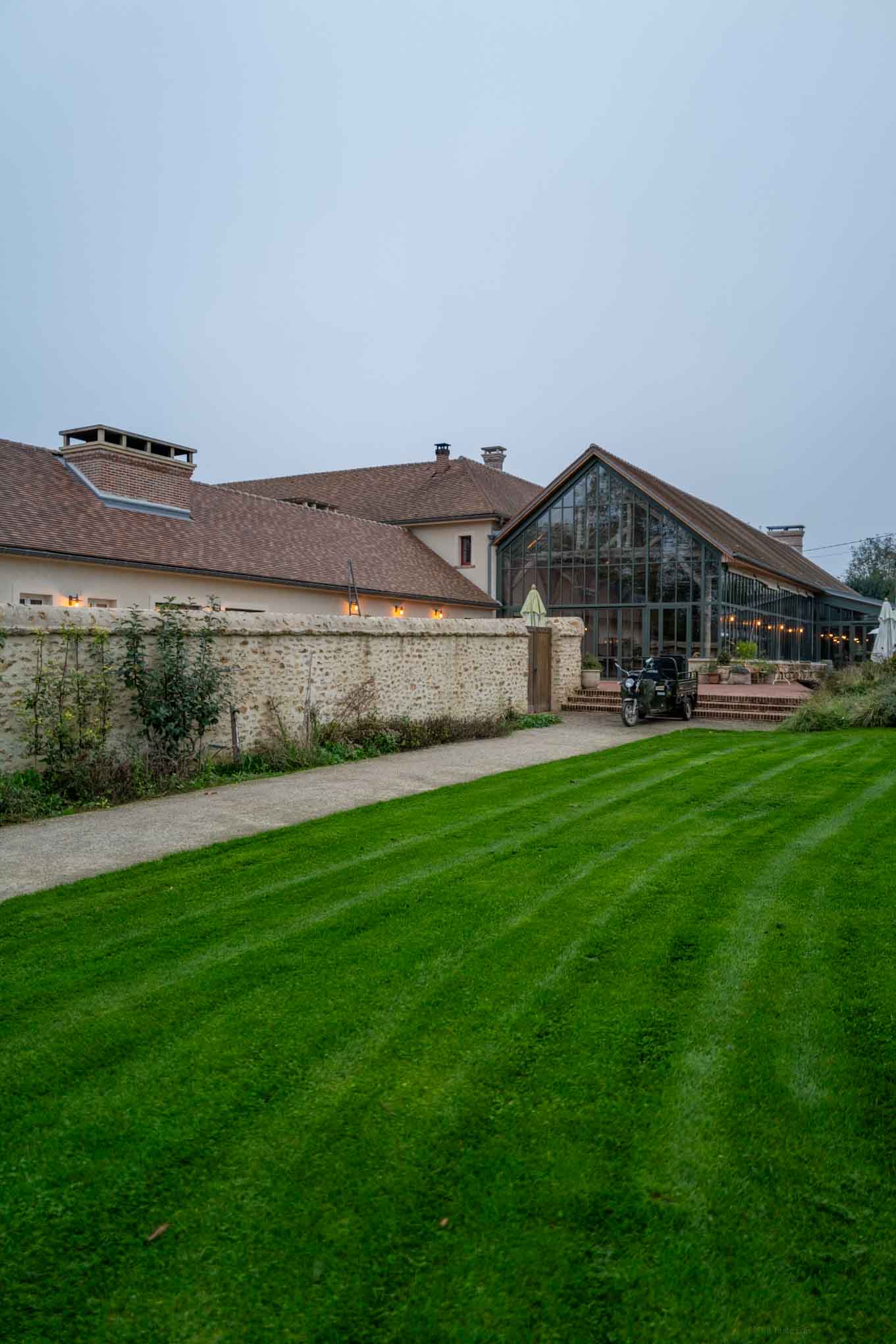 Le doyenne farm house 